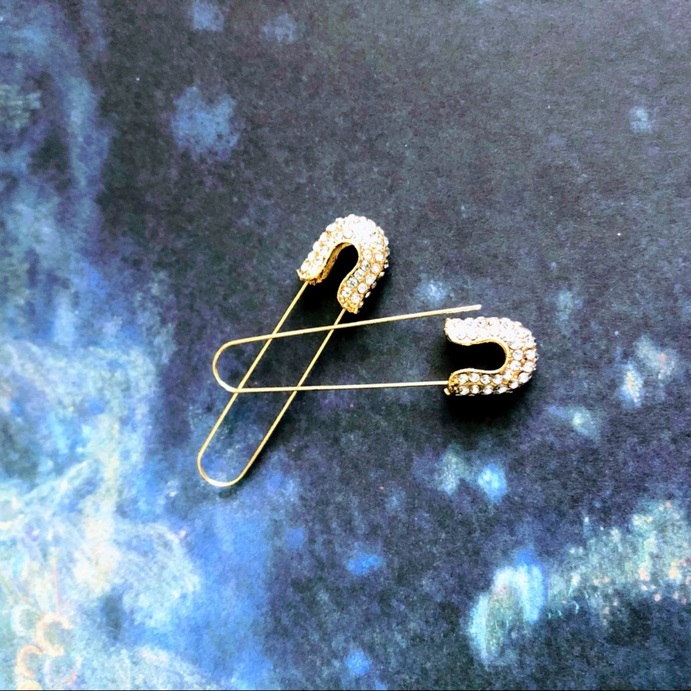 Safety Pin Drop Earrings - Picture 4 of 4